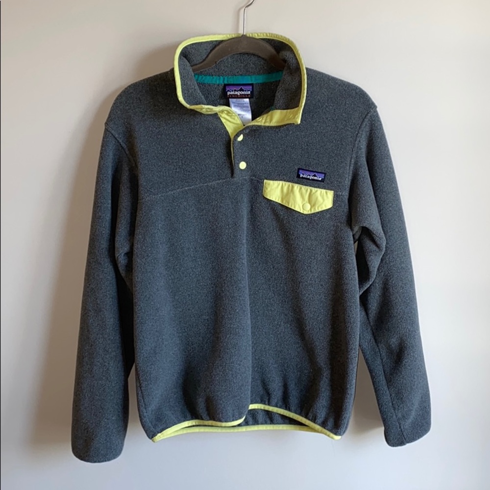 Patagonia fleece pullover!!